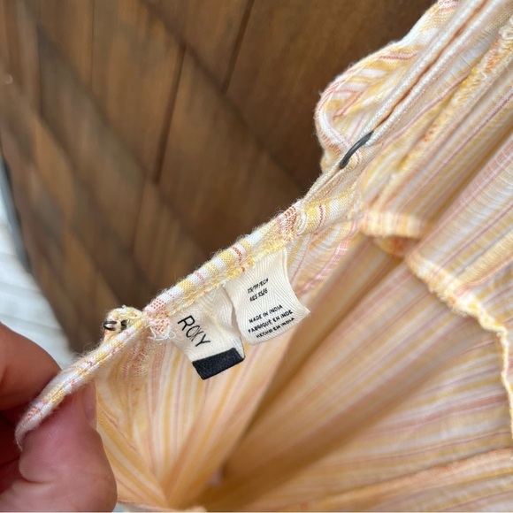 Roxy Feelings Explained Banana Creme Maui Stripe Cropped Jumpsuit Size XSmall - Picture 9 of 16